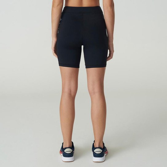 Bermuda Feminina Umbro Essential
