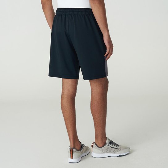 Bermuda Umbro Football Line Masculina