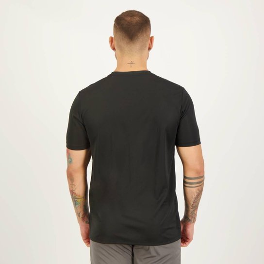 Camisa Umbro Essential I Preta