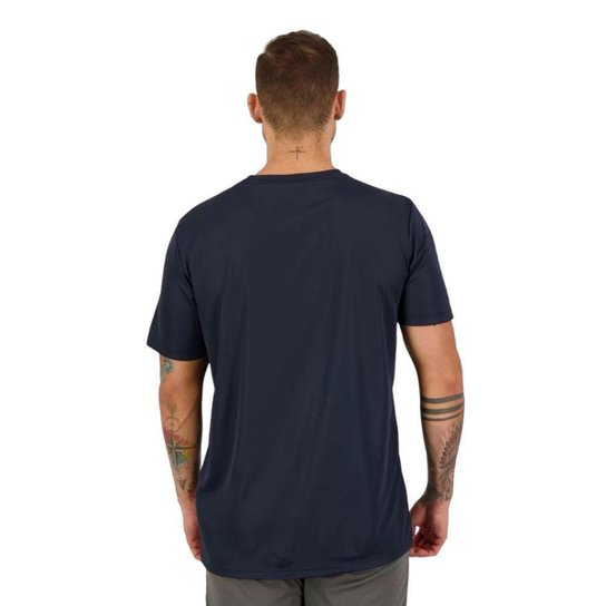 Camisa Umbro Essential Masculina