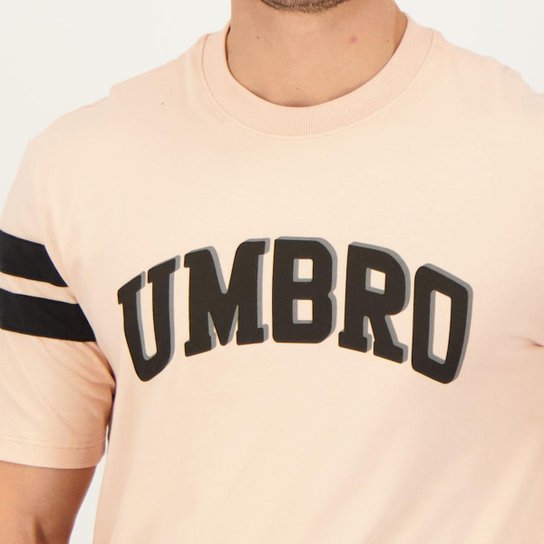 Camiseta Manga Curta Umbro College Concept
