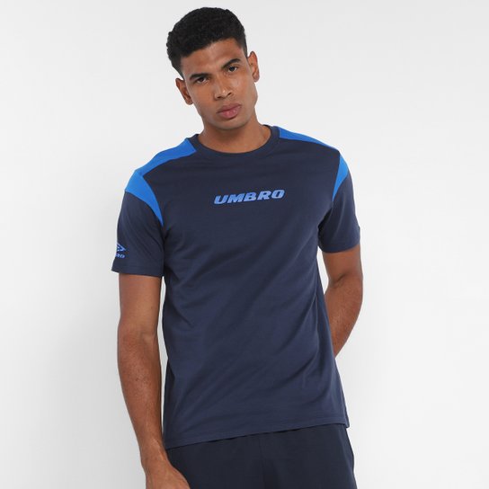 Camiseta Manga Curta Umbro College Motion Masculina