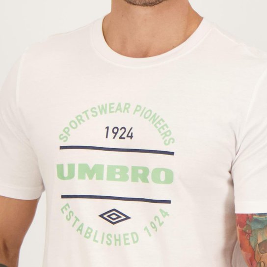 Camiseta Manga Curta Umbro Football Pioneers Masculina
