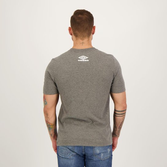 Camiseta Manga Curta Umbro Football Pioneers Masculina