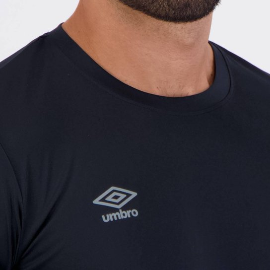 Camiseta Umbro Basic Uv Preta