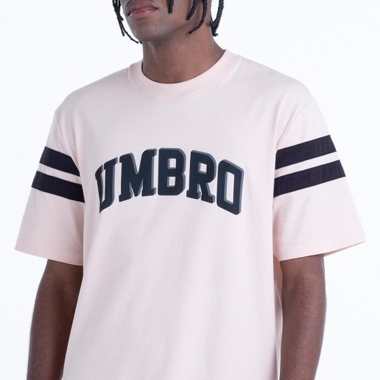 Camiseta Unisex Umbro College Concept