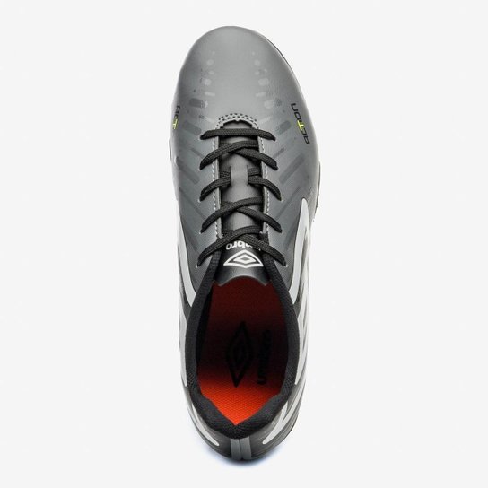 Chuteira Campo Umbro Action