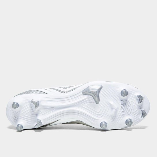 Chuteira Campo Umbro Adamant Master Class Premier Unissex