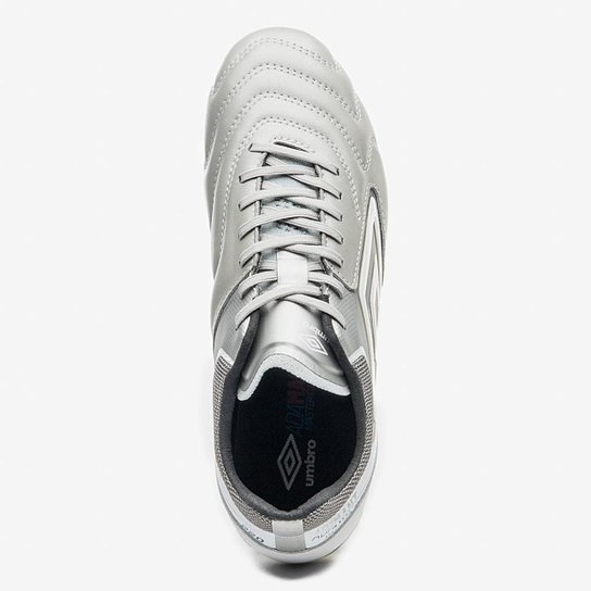 Chuteira Campo Umbro Adamant Master Class Pro