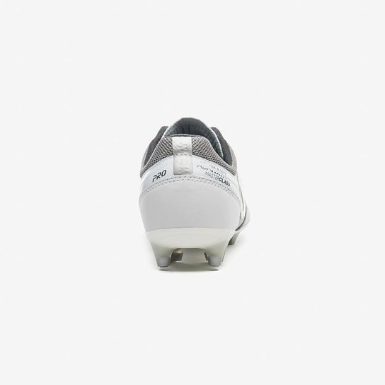 Chuteira Campo Umbro Adamant Master Class Pro