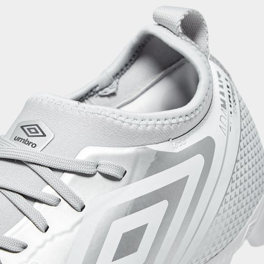 Chuteira Campo Umbro Adamant Top Speed Club Unissex