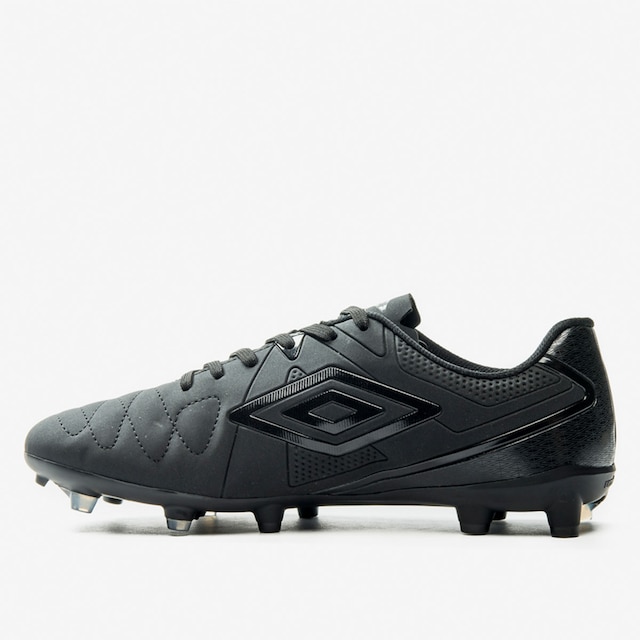 Chuteira Campo Umbro Attak Eternal