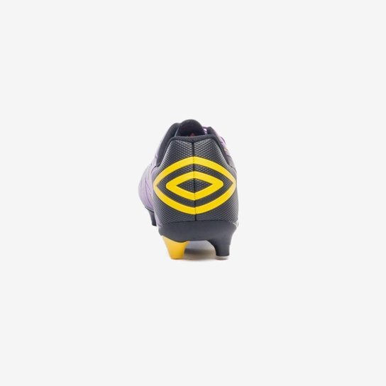 Chuteira Campo Umbro Domain