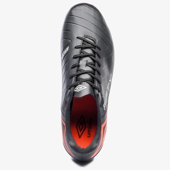 Chuteira Campo Umbro Fifty VI Unissex Preto