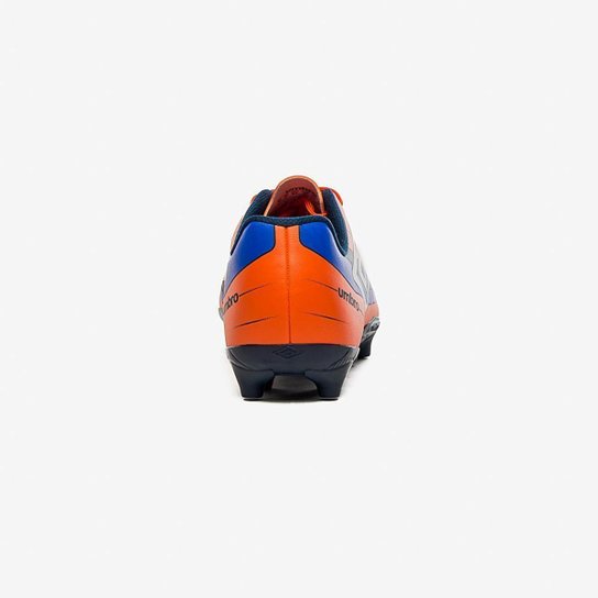 Chuteira Campo Umbro Prisma+