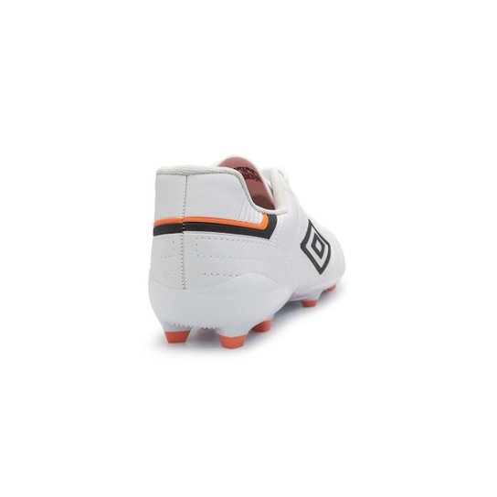 Chuteira Campo Umbro Speciali Classic