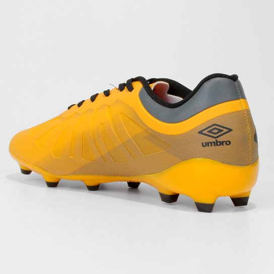 Chuteira Campo Umbro Velocita 6 Club