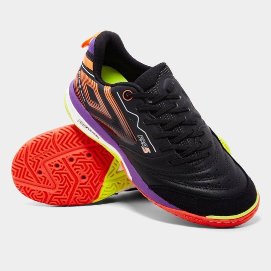 Chuteira Futsal Umbro Pro 5 Stable Unissex