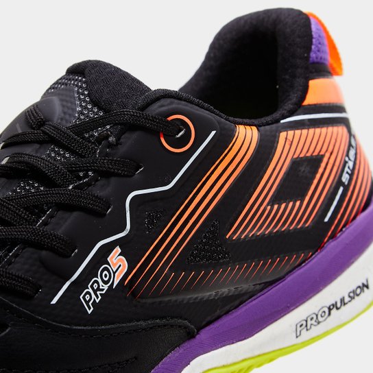 Chuteira Futsal Umbro Pro 5 Stable Unissex