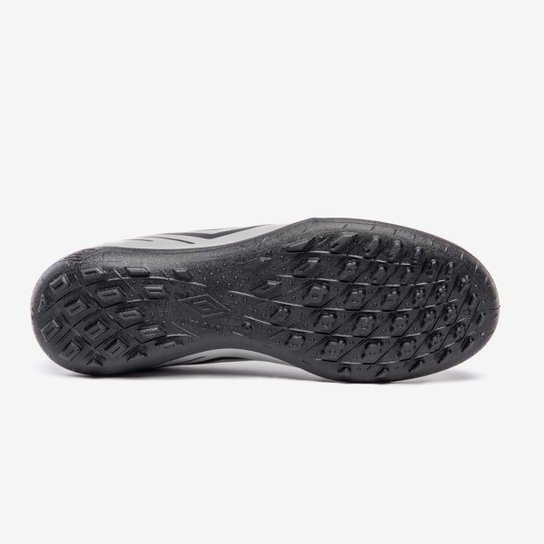 Chuteira Society Umbro Brave