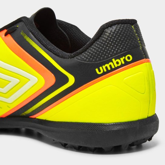 Chuteira Society Umbro Score Unissex