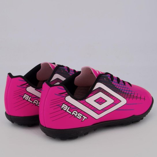 Chuteira Umbro Blast Society