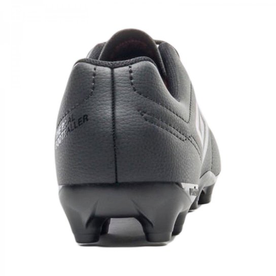 Chuteira Umbro Campo Class Footballer Masculina