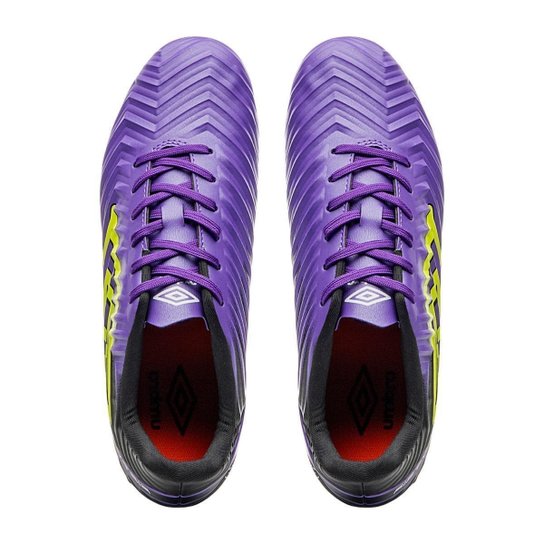 Chuteira Umbro Campo Fifty V Masculina