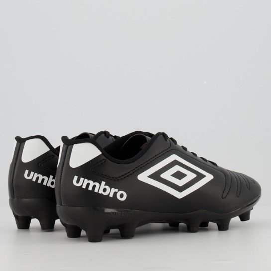 Chuteira Umbro Class Campo