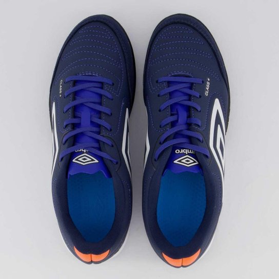 Chuteira Umbro Class+ Society Azul-Marinho e Branca