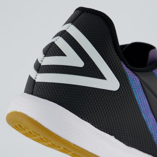 Chuteira Umbro Domain Futsal Azul e Preta
