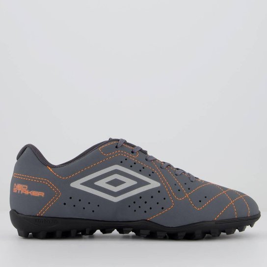 Chuteira Umbro Neo Striker Society Cinza e Laranja