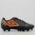 Chuteira Umbro Orbit Campo Juvenil Preta e Laranja - Preto