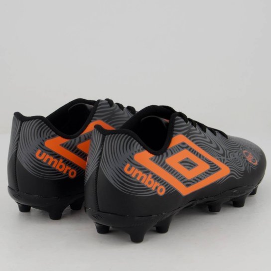 Chuteira Umbro Orbit Campo Juvenil Preta e Laranja