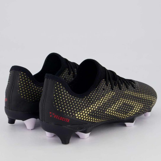 Chuteira Umbro Velocita IX Club Campo Dourada