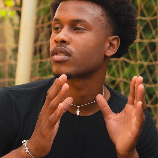 Colar Prata 925 Santos FC Baleinha P Oficial com Pingente Torcedora Mascote Time Futebol Licenciado