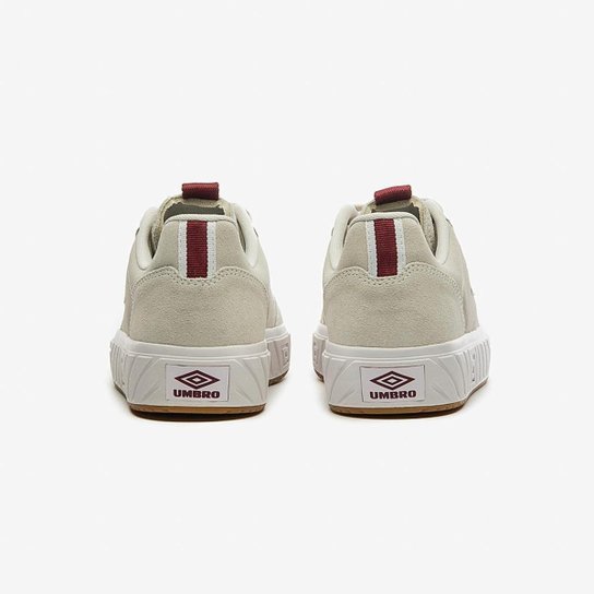 Tênis Umbro St Court