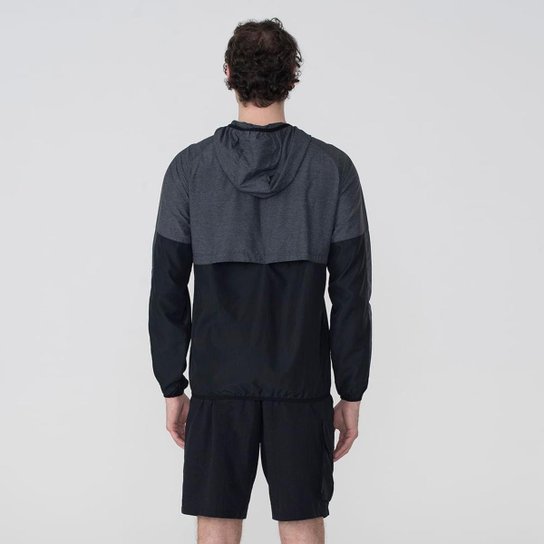 Windbreak Masculino Umbro Activity P